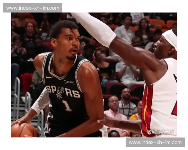 巨星对决，永恒经典：2014马刺vs热火总决赛第二场，一场足以载入史册的篮球盛宴